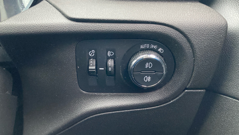 Vauxhall Grandland X 1.2 Turbo Sport Nav 5dr Petrol Hatchback